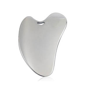 Outil facial Gua Sha en acier inoxydable avec logo gravé au laser personnalisé - Product Image 2