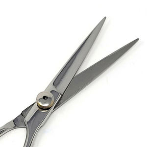 Meilleures ciseaux de coiffure pour barbier avec repose-doigts fixe, manche élégant, ciseaux de coupe de cheveux de salon, finition polie en acier métallique - Product Image 6