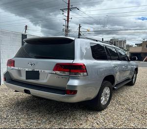 Usado 2019 Toyotaaaas La_nd Cru_iserrrs 200 - Product Image 4