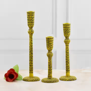 Vente chaude Bougeoir En Métal En Gros Décor En Laiton Doré Vintage En Métal Chandelier Bougeoir pour Désherbage Partie À Manger - Product Image 2