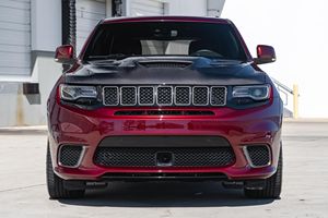 สภาพดีเยี่ยม รถมือสอง ปี 2018 Dodge Grand Cherokee Trackhawk พวงมาลัยซ้าย 4 ที่นั่ง รถ SUV สมรรถนะสูง - Product Image 6