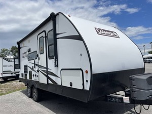 Coleman Light 1805RB High Country Usado del 2021 con Alto Rendimiento y Comodidades Disponible para la Venta - Product Image 6