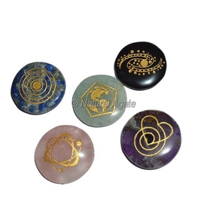 Achetez un ensemble de pierres d'agate gravées avec le symbole Reiki Galaxy-2 - Product Image 1