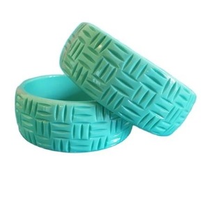 Nouvelle collection de bracelets en résine faits à la main par un fournisseur indien, modernes, pour femmes, pour les fêtes et les mariages, avec des perles principales - Product Image 6