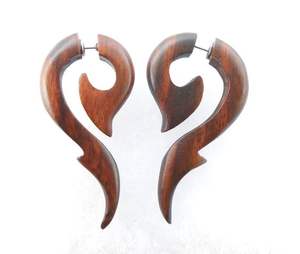 ต่างหูไม้ธรรมชาติทรงกลม ออกแบบต่างหูไม้เป็นมิตรกับสิ่งแวดล้อมคุณภาพสูง ต่างหูสไตล์ Boho สําหรับผู้หญิงพร้อมสินค้าขาย - Product Image 2