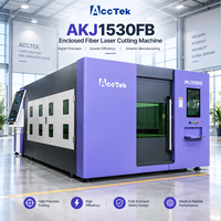 Machine de découpe laser à fibre entièrement fermée de 6000 W, robuste, 1530 CNC, pour découpe de métal, avec tête Raytools et contrôleur Cypcut