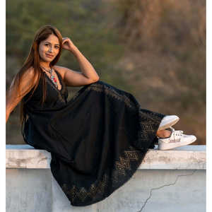 Vestido Maxi Talla Única, Tejido a Mano, Negro, con Tirantes Finos, Estilo Elegante y Dulce para Cenas, Clubes y Eventos Diurnos, Servicio OEM/ODM Disponible - Product Image 3