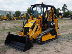 Chargeuse compacte sur pneus d'occasion J.CB 1CXT la plus vendue, modèle 2023, charge utile nominale de 9 tonnes - Product Image 6