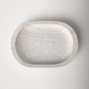 Bol à pâte rectangulaire en bois de manguier avec design vintage sculpté à la main et coins arrondis, parfait pour le style culinaire moderne - Product Image 2