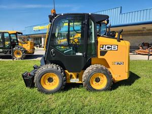 รถตักขนาดเล็ก JCBB 2TS-7T สำหรับงานหนัก พร้อมระบบกันลื่นบนราง ตู้โดยสารแบบเข้าด้านข้าง ถังตักแบบพิเศษ เครื่องยนต์ Eco MAX เหมาะสำหรับโครงการธุรกิจที่กำลังเติบโต - Product Image 2
