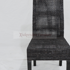 Silla de comedor tejida de ratán negro Sangrilla al por mayor, patas de madera maciza de mango, muebles de mimbre para interiores para el hogar y restaurantes - Product Image 3