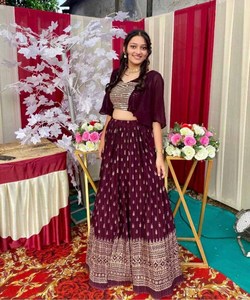 Venta al por mayor diseñador algodón seda bordado secuencia trabajo Lehenga Choli Dupatta indio pakistaní fiesta desgaste étnico ropa Surat - Product Image 2