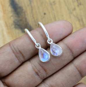 ต่างหูเงินแท้ 925 ประดับพลอยมูนสโตนสีรุ้ง 1 คู่ ต่างหูพลอยประจำเดือนมิถุนายน เครื่องประดับสำหรับผู้หญิง - Product Image 4