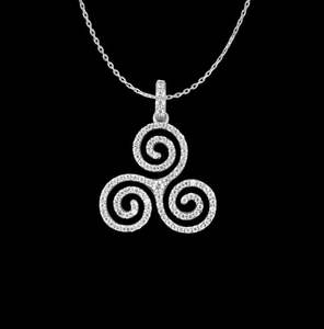 Colgante Triskele con Diamante Moissanite VVS y Acabado en Oro Blanco de 14K, Estilo Hip Hop - Product Image 1