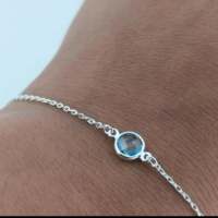 Bracelet ajustable en argent sterling 925 avec topaze bleue délicate, fait main, serti clos, pierre précieuse naturelle, pierre de naissance unique
