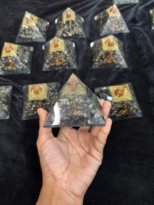 Pirámide de Orgón de Pirita Natural, Generador de Energía de Cristal con Bobina de Cobre para Reiki, Meditación, Sanación de Chakras, Decoración Feng Shui - Product Image 3