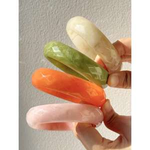 Best Selling Lightweight Resin <b>Bangles</b> <b>Set</b> for Women Comfortable Daily Use Available At Factory Direct Price - Product Image 2