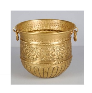 Fabuleux Style Fer Métal Designer Baril Pot De Jardinière Taille Personnalisée Nouvelle Arrivée À La Recherche Pot De Jardinière À Un Prix Raisonnable - Product Image 5