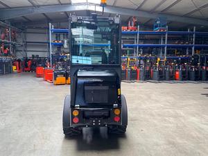 รถตักล้อยาง Panther W25 ขนาดกะทัดรัด 2.57 ตัน เครื่องยนต์ดีเซล Kubota V1505 ระบบไฮโดรสแตติก Rexroth สำหรับงานเกษตร พร้อมบุ้งกี๋และตะเกียบ - Product Image 6