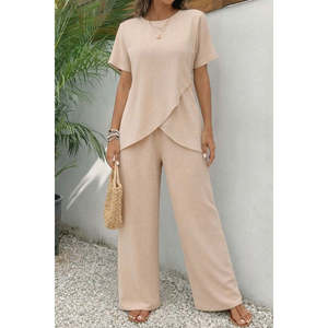 Conjunto de Dos Piezas para Mujer, Blusa de Manga Corta con Cuello Redondo y Detalle Asimétrico en Tela Arrugada y Pantalones, 35641 - Beige - Product Image 2