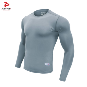 Chándal de tela de alta calidad unisex, jersey de diseño personalizado para fútbol, servicio OEM con etiquetas personalizadas bordadas - Product Image 1