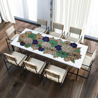 Chemin de table à motifs floraux, chemin de table moderne brodé multicolore idéal pour la décoration de table Décoration intérieure Dessous de verre perlé Design de tapis