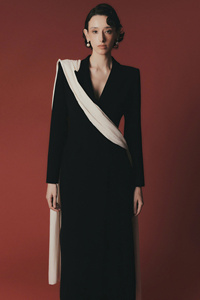 La mejor opción Mari Suit Dress Ropa de mujer Damas Estilo elegante Servicios ODM Hecho en Vietnam - Product Image 3