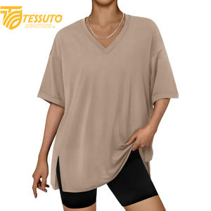 Camiseta básica de gran tamaño con logotipo estampado personalizado de peso pesado, camiseta de talla grande de alta calidad a la moda para mujer, Camiseta 100% de algodón con cuello en V - Product Image 2