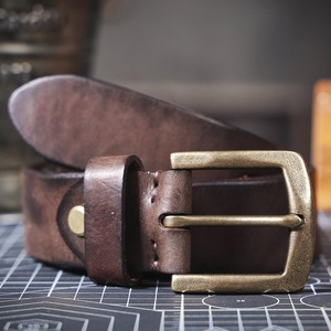 Ceinture en cuir élégante faite à la main avec boucle à ardillon classique Ceinture en cuir gravée sur mesure pour des cadeaux personnalisés à bas prix - Product Image 3