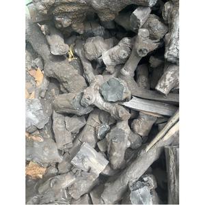 Industrie chimique en morceaux de charbon de bois noir Meilleur prix Charbon de café de haute qualité produit à partir de bois de café du Vietnam - Product Image 6