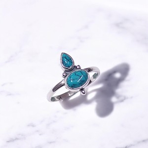 แหวนเงินแท้ 925 ทำมือ ประดับด้วยพลอยธรรมชาติ ดีไซน์เครื่องประดับชั้นดีสำหรับผู้หญิง ขายส่งจำนวนมาก คอลเลคชั่นเครื่องประดับ - Product Image 2