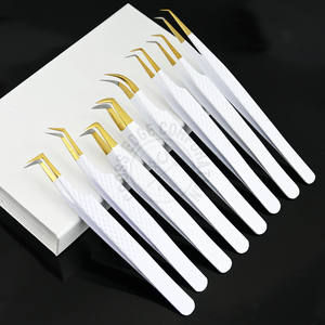 Pinzas de Acero Inoxidable para Pestañas, Curvadas, Clásicas, Profesionales, para Volumen y Extensión de Pestañas - Product Image 1