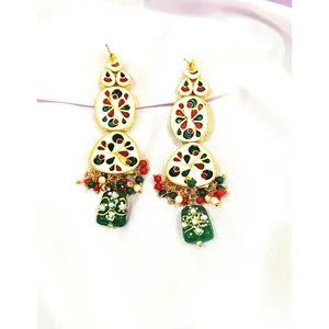 Ensemble de bijoux en acier inoxydable plaqué or 18 carats, serti de pierres Kundan multicolores et perlé, pour mariages et bijoux de mariée - Product Image 6