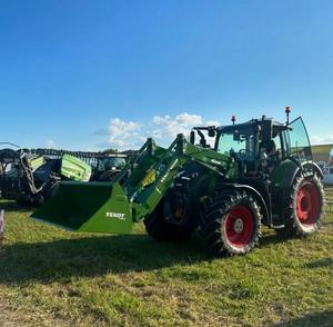 Acheter un produit à forte demande Tracteur Fendt Haute précision Faibles heures de travail Prêt à l'emploi Tracteur à roues Fendt en stock à prix réduit - Product Image 5