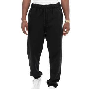 Proveedor de pantalones deportivos personalizados con bordado, que ofrece joggers de felpa con puños acanalados y tela cómoda para clientes mayoristas. - Product Image 1