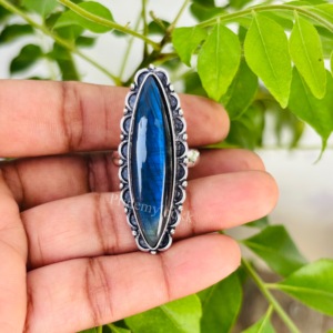 Anillos de Labradorita Azul Facetada de Estilo Religioso Único al por Mayor, Piedras Preciosas a Granel para Bodas, Compromisos, Fiestas, Regalos, Hechos de Latón - Product Image 2