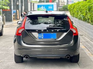 Volkswagen V60 2.0T Automatique 2014 à Vendre Rapidement – Véhicule d'<span class=keywords><strong>Occasion</strong></span>, <span class=keywords><strong>Voiture</strong></span> d'<span class=keywords><strong>Occasion</strong></span>, <span class=keywords><strong>Voiture</strong></span> Économique pour l'Exportation Mondiale - Product Image 4