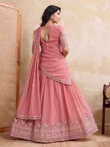 Tenue ethnique Lehenga Choli en pur georgette avec broderie élégante, travail au fil de codage, tenue de créateur pour les mariages, les festivals - Product Image 3