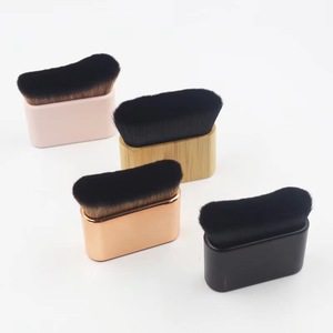 Brocha de bronceado con logotipo personalizado Blend & Blur Self Tanner Rectángulo Brocha de maquillaje facial Big Single Rose Gold Foundation Kabuki Brush - Product Image 5