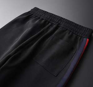 Chándal de entrenamiento negro informal para hombre Slim Fit 100% poliéster transpirable estampado raya lateral Maternidad y sin costuras - Product Image 5