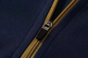 ชุดกีฬาผู้ชายสีดำผ้าฝ้ายระบายอากาศแบบมีเชือกผูก 2 ชิ้น สไตล์สตรีทแวร์ มีฮู้ด สีพื้น สำหรับฤดูหนาว เล่นฟุตบอล วิ่ง และออกกำลังกาย - Product Image 6