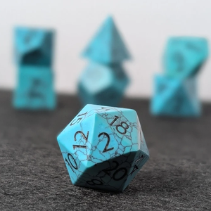 Dés en pierre de haute qualité, turquoise, cristal naturel, pierres de guérison Reiki, pierres gravées, ensemble de dés personnalisés, cristal Viking. - Product Image 4