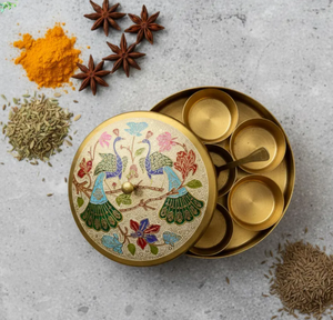 Fine qualité cuisine pur laiton Masala boîte gravé couvercle cuillère en laiton boîte à épices conteneur à épices Masala Dani Masala Dabba fait à la main - Product Image 6