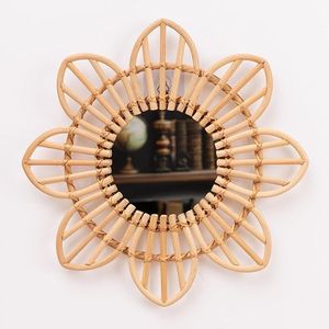 Espejo de pared cuadrado de ratán con marco tejido, perfecto para casas de playa costera, dormitorios Boho chic y cocinas rústicas de granja - Product Image 5