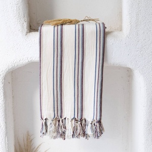 Toalla de Playa Turca Rústica Premium, Rayas Grises y Azul Marino, 100% Algodón Peshtemal, 40x70 pulgadas - Product Image 1