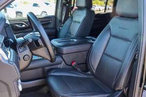 Usado 2023 GMC. Yukón XL Denali - Product Image 2