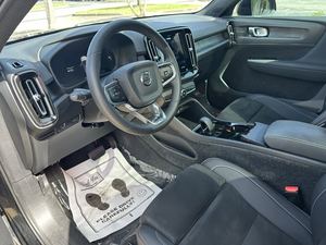 2022 Volvo VO รีชาร์จ C40สุดยอด AWD พร้อมส่ง - Product Image 3