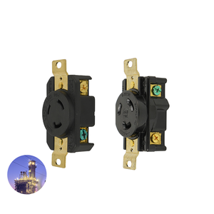 Prise de verrouillage NEMA L5-20R 20A 125V nema pour les équipements de soudage utilisant - Product Image 1