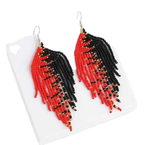 Boucles d'oreilles longues classiques brodées de perles avec perles de rocaille, faites à la main, design personnalisé, style bohème glamour pour femme, pour fêtes et événements - Product Image 1