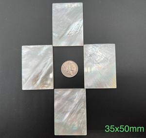 Escamas Cuadradas de Nácar Natural - Azulejos de Nácar Genuinos para la Fabricación de Joyas (10x10mm-50x50mm) - Product Image 2